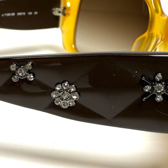 CHANEL Polarized Frame Sunglasses for Women main image 7
